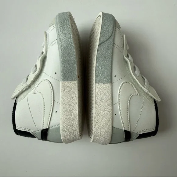Nike Blazer Mid ’77 Toddler Sneakers White Black Size 7 Velcro - Picture 4 of 5